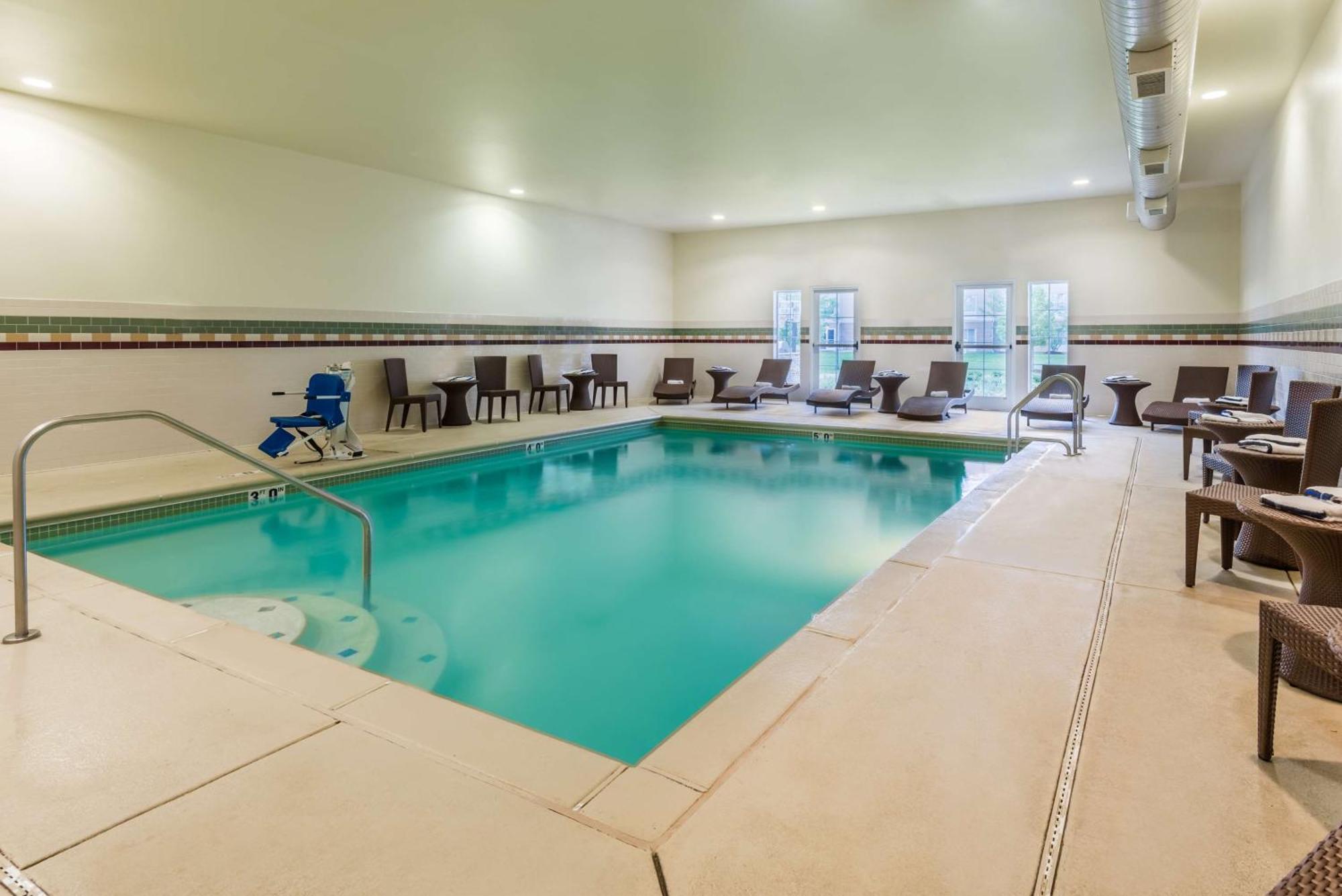 Larkspur Landing Extended Stay Suites St Louis Riverport Мэриленд-Хайтс Экстерьер фото